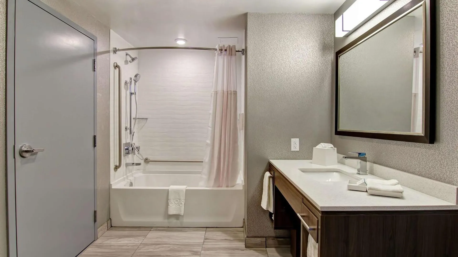 Hotel Home2 Suites By Hilton Edmonton South